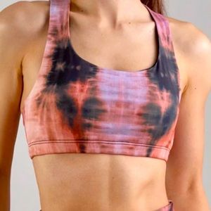 ONZIE - DREAM TIE-DYE GRAPHIC MUDRA BRA *NEW*